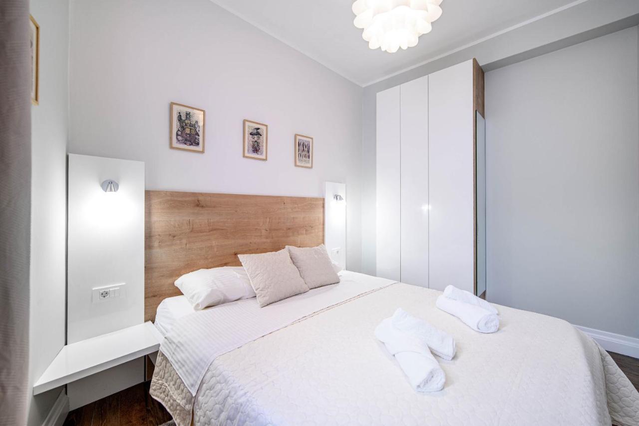 שיבניק Apartments Orsula Near Old Town מראה חיצוני תמונה