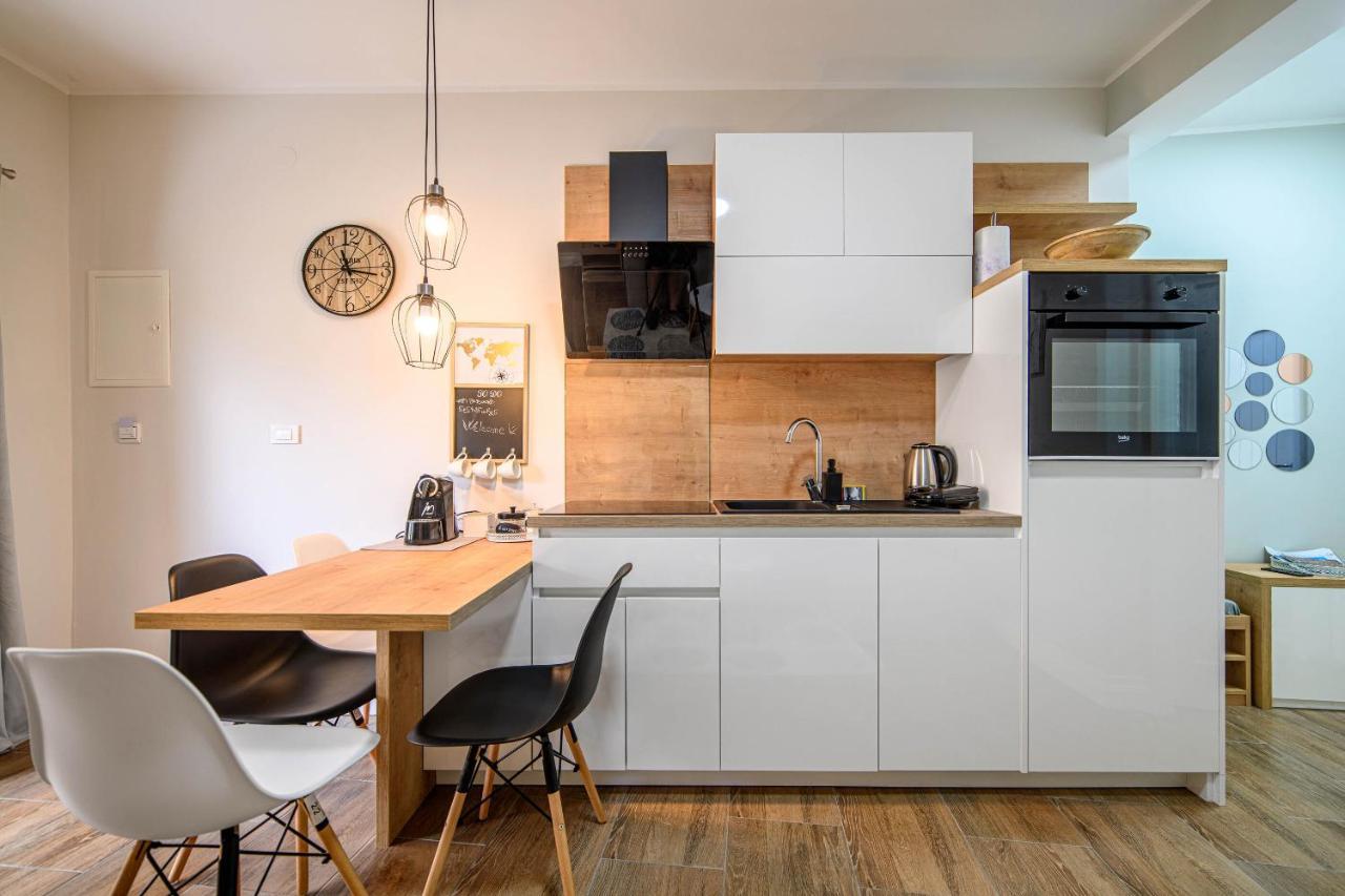 שיבניק Apartments Orsula Near Old Town מראה חיצוני תמונה