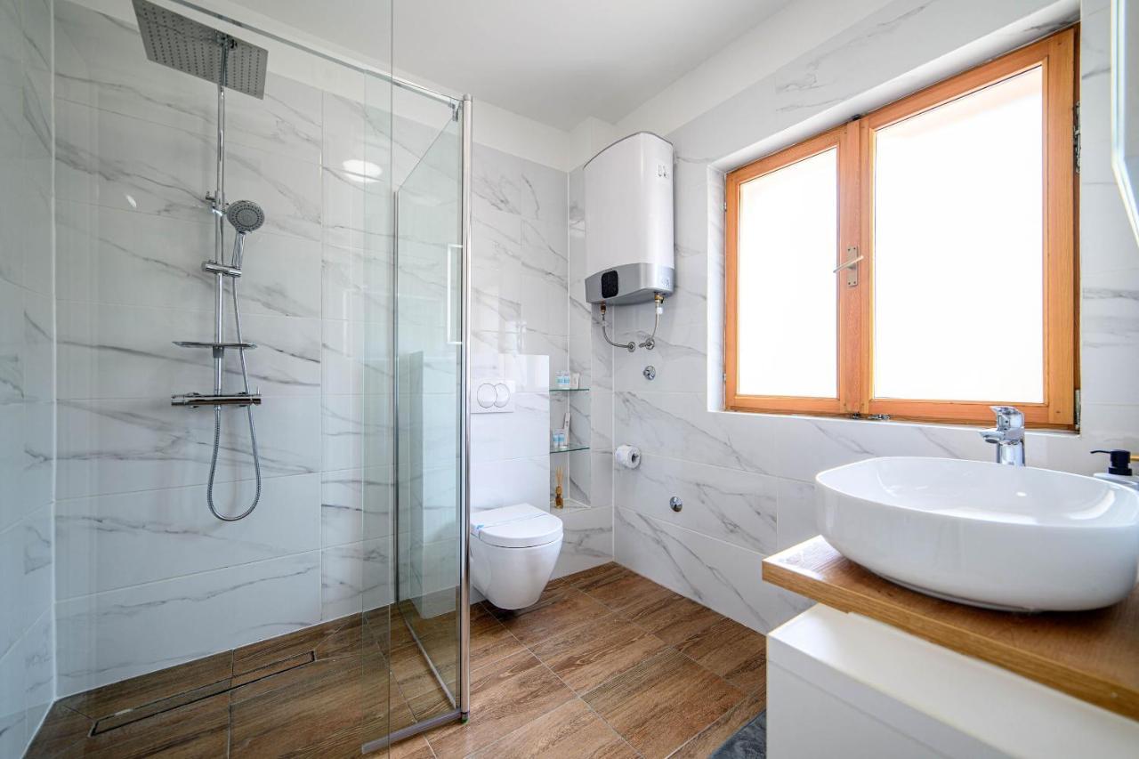 שיבניק Apartments Orsula Near Old Town מראה חיצוני תמונה