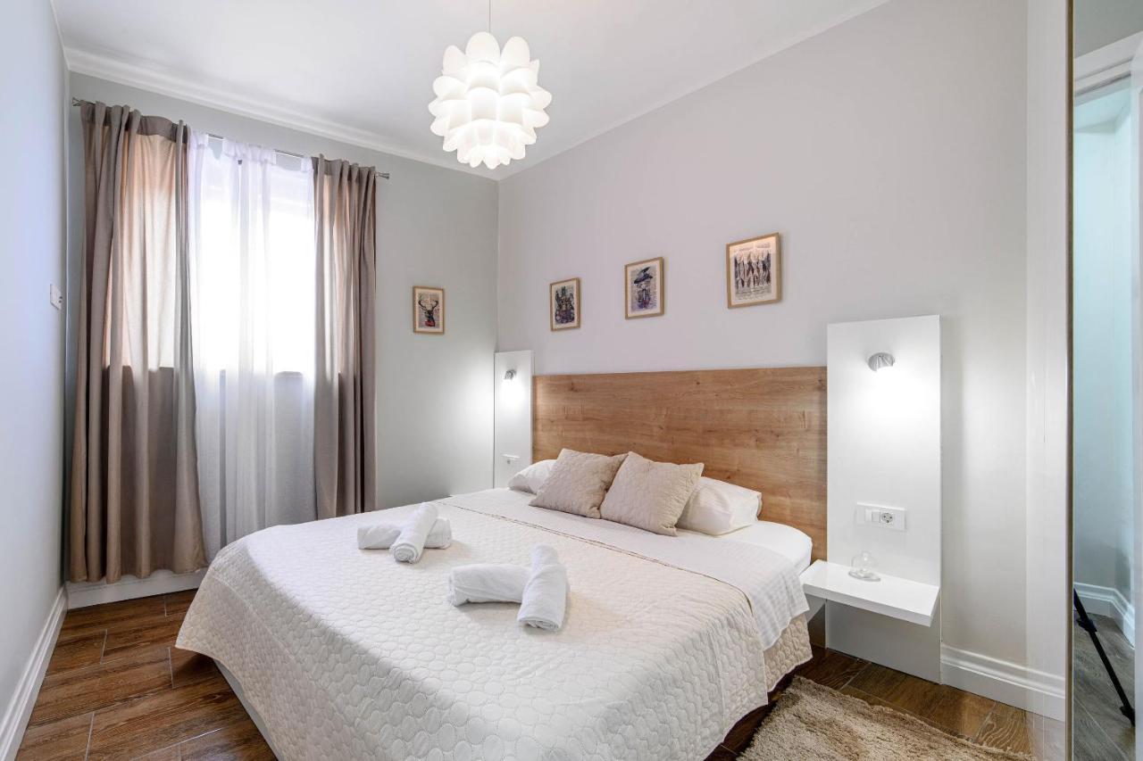 שיבניק Apartments Orsula Near Old Town מראה חיצוני תמונה